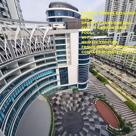 Pacific Towers Star Seksyen 13 Pj Jaya One Parking Pool Kitchen Appartement Petaling Jaya Buitenkant foto