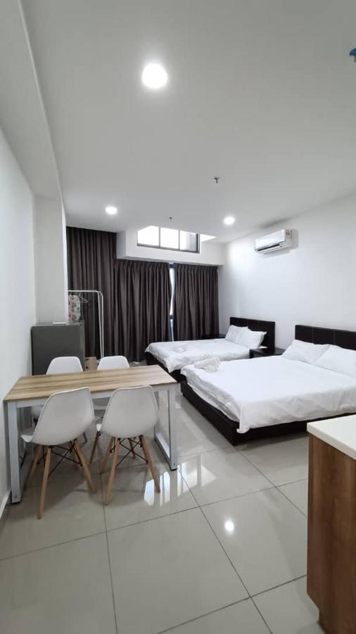 Pacific Towers Star Seksyen 13 Pj Jaya One Parking Pool Kitchen Appartement Petaling Jaya Buitenkant foto