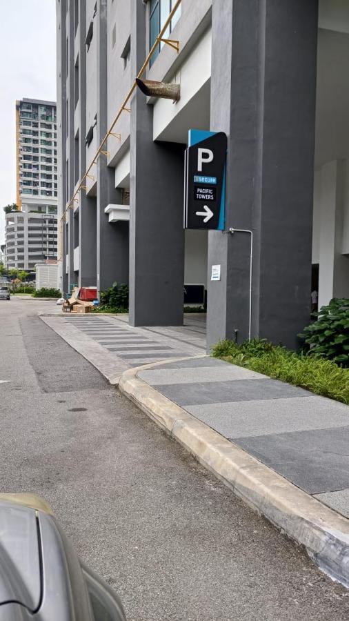 Pacific Towers Star Seksyen 13 Pj Jaya One Parking Pool Kitchen Appartement Petaling Jaya Buitenkant foto