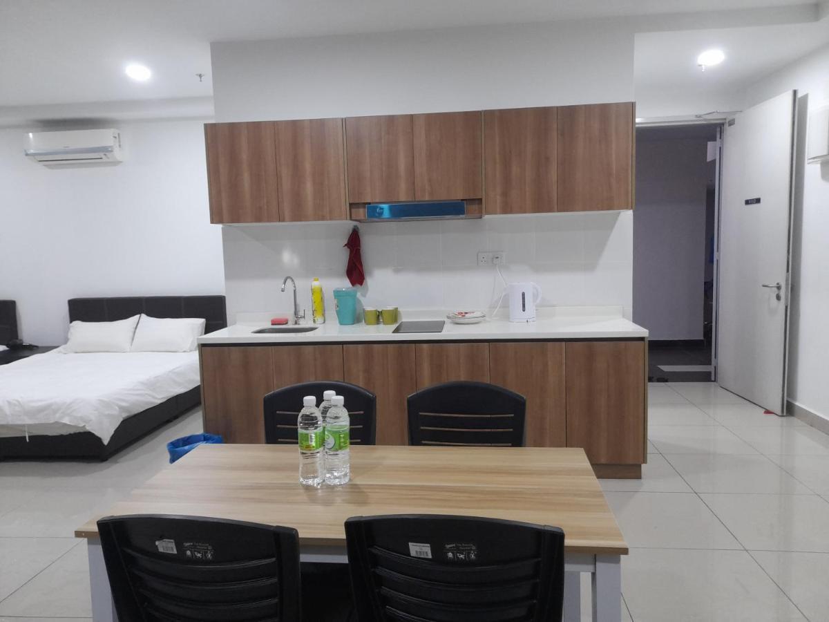Pacific Towers Star Seksyen 13 Pj Jaya One Parking Pool Kitchen Appartement Petaling Jaya Buitenkant foto